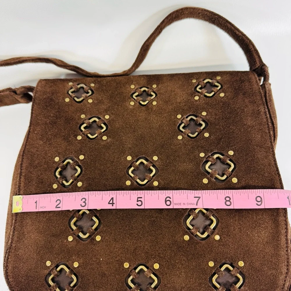 Chocolate brown flap shoulder bag w brass accents - roomy 9x9x4